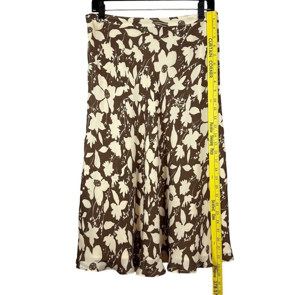 Kate Hill 100% Silk Skirt, A Line Knee Length, Brown Beige Floral Print Size 14P - Picture 4 of 13